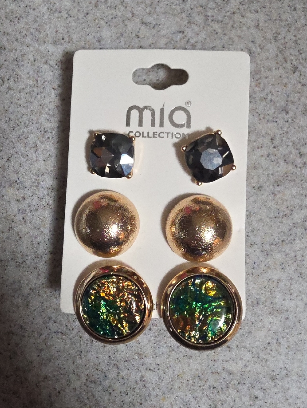 🔵MIA COLLECTION Gold and Green Iridescent Triple Stud Earring Set